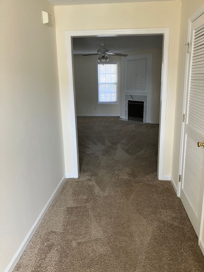 Photo - 719-G Apartment