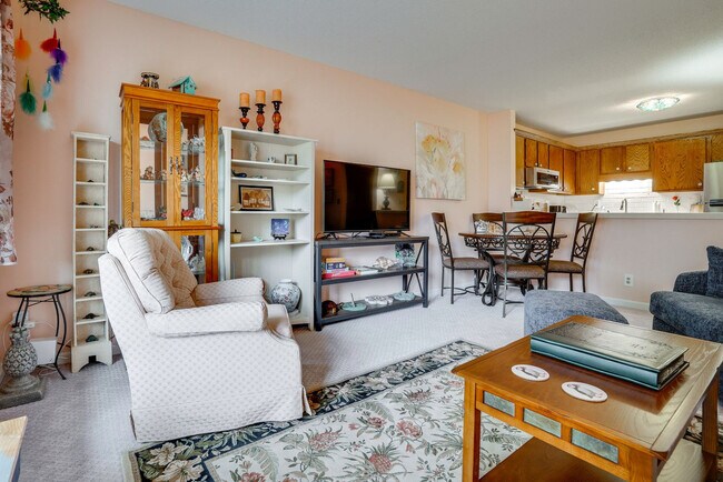 Foto del edificio - 4020 E 52nd St