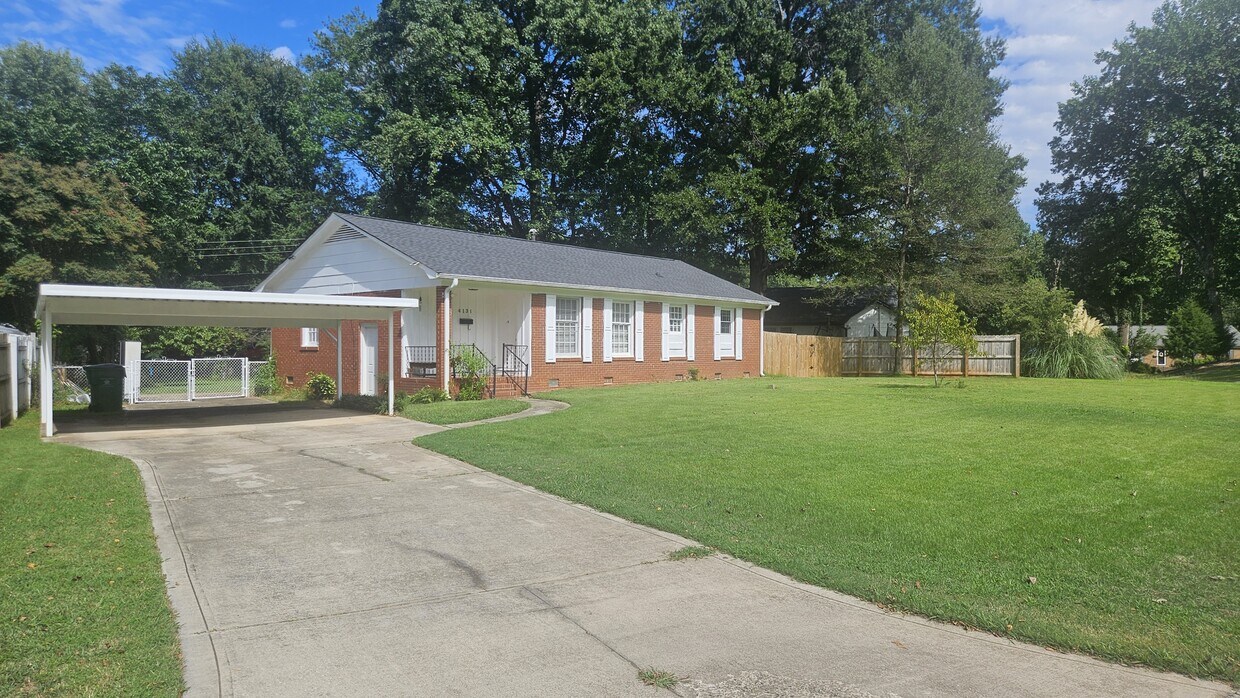Primary Photo - 4131 Woodgreen Terrace