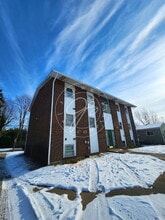 Building Photo - 18 Reed St