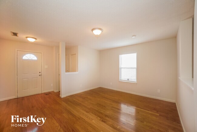 Building Photo - 8828 Squire Boone Ct