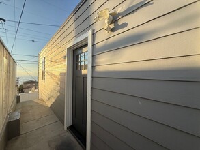 Building Photo - 94 Clearview Dr