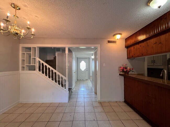 Foto del edificio - 324 Arborview Dr