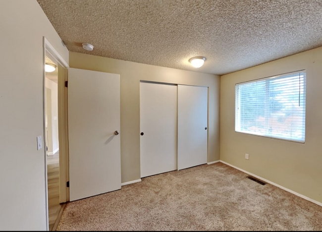 Building Photo - 15914 SE 184th St