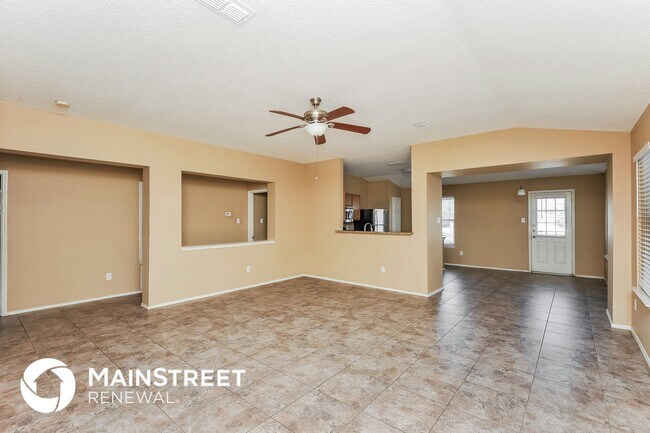 Foto del edificio - 7928 Hidden Brook Dr