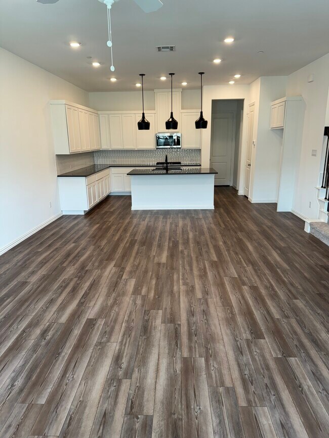 Building Photo - 6226 Baritone Ct