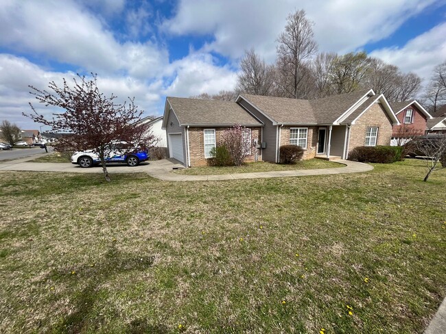 Foto del edificio - Charming 3 Bed / 2 Bath Ranch-Style Home o...