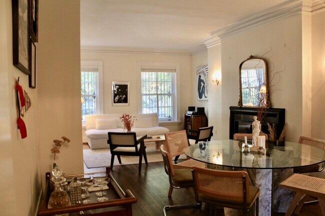 Foto del edificio - 1728 New Hampshire Ave NW