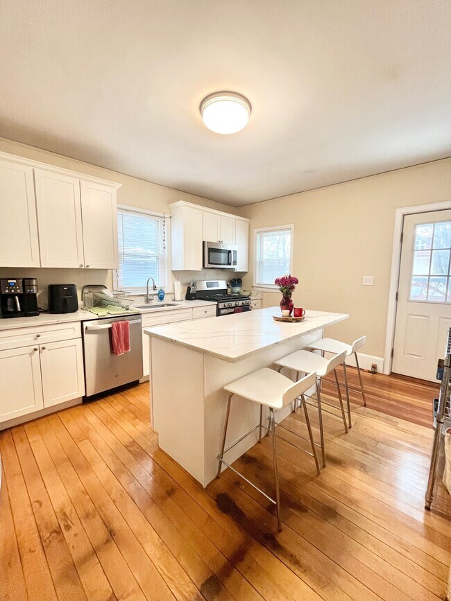 Foto del edificio - 50 Atkins St