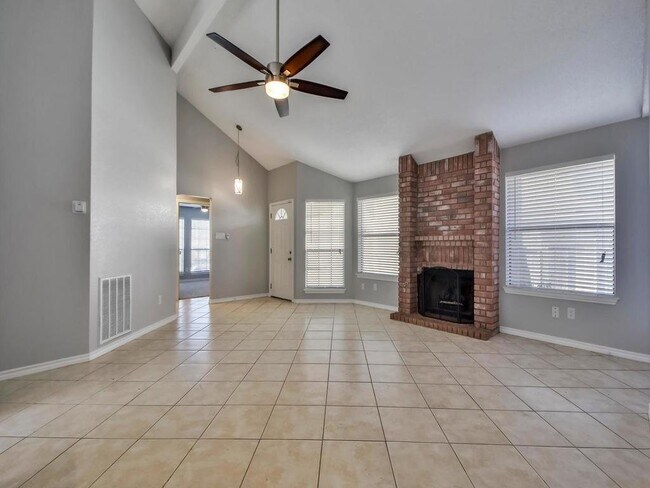 Foto del edificio - 809 Clearwater Trail