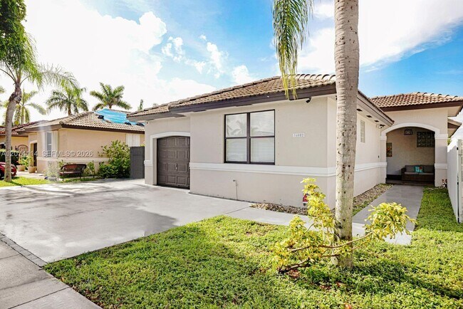 Building Photo - 16082 SW 68th Terrace
