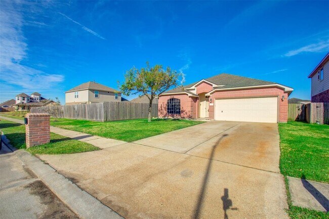 Building Photo - 14903 Lanai Dr