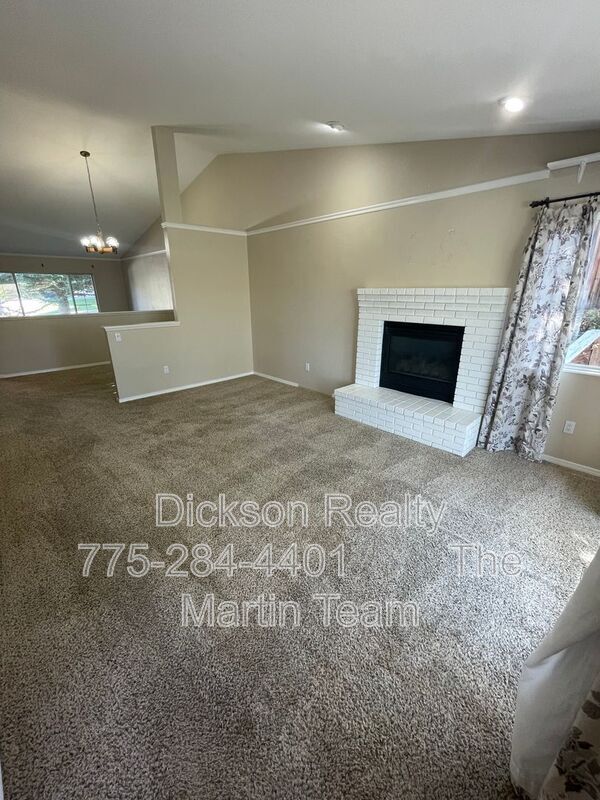 Building Photo - 1911 Canyon Ridge Dr
