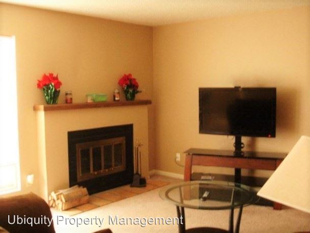 Building Photo - 915 Delmar Ct