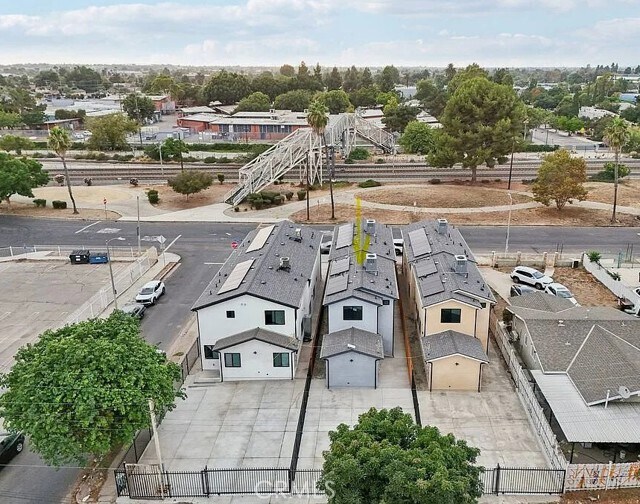 Foto del edificio - 10422 Graham Ave