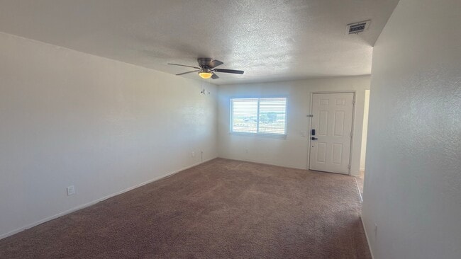 Building Photo - 16321 Siskiyou Rd
