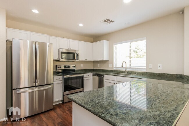 Building Photo - 3263 E Joseph Way