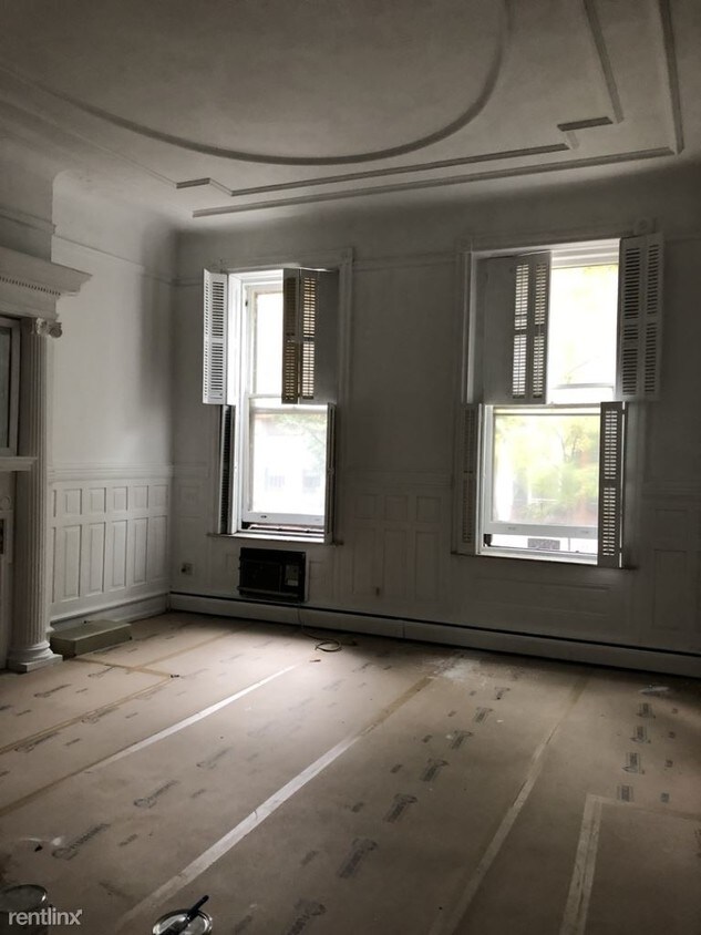 Building Photo - 2130 Spruce St