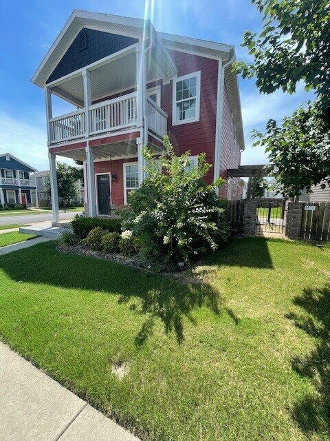 Foto del edificio - 537 N Keats Dr