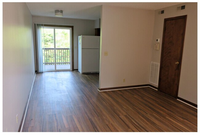 Foto del edificio - 4770 Trenton Dr