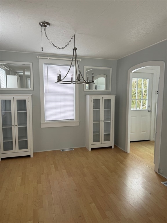 Building Photo - 31 Saco Ave