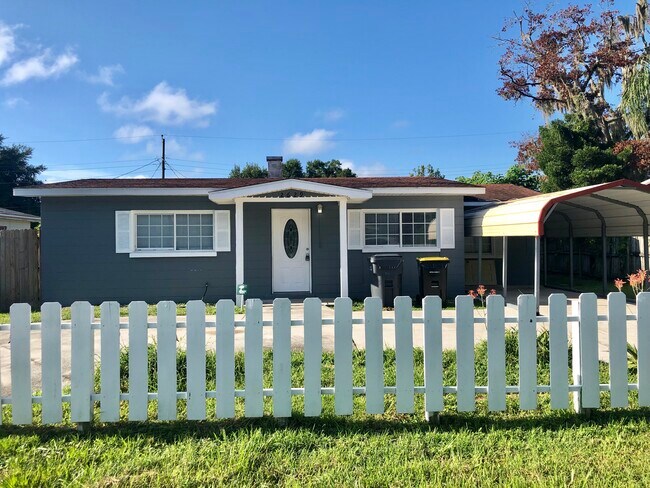 Building Photo - 2629 Williston Dr.