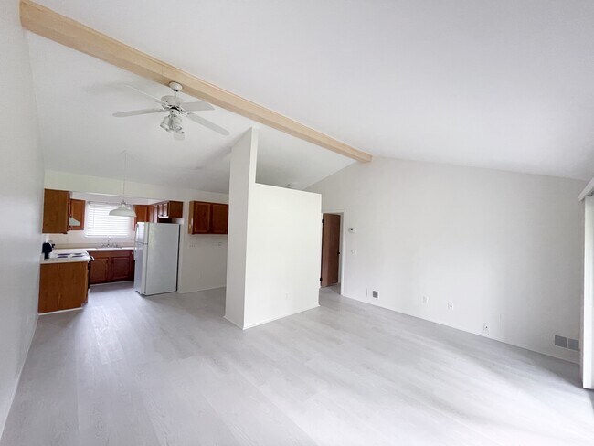 Foto del edificio - 29711 Pendleton Club Dr