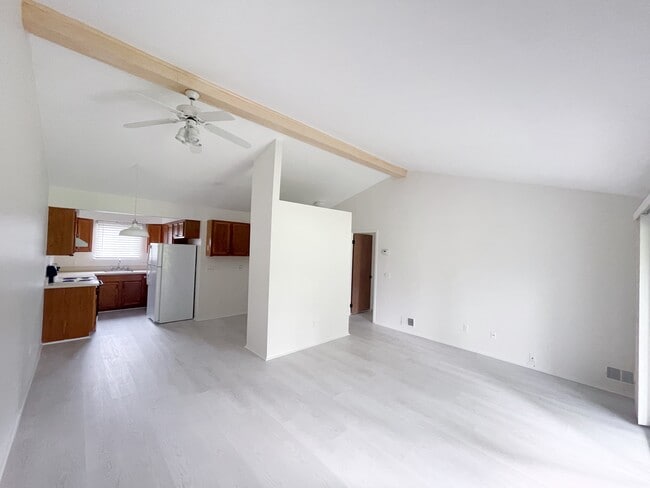 Building Photo - 29711 Pendleton Club Dr