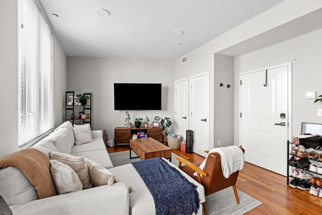 Sala de estar - 10 Taber St