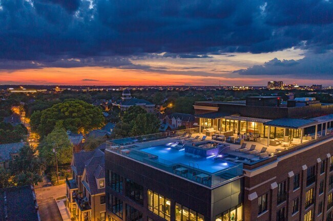 Interior Photo - Hubbard Park Place