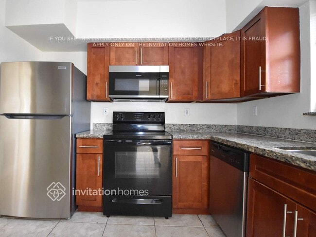 Foto del edificio - 510 NE 172nd St