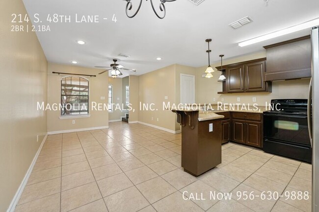 Building Photo - 214 S 48th Ln