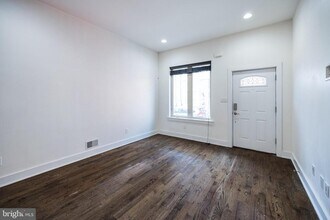 Building Photo - 1441 S Bouvier St