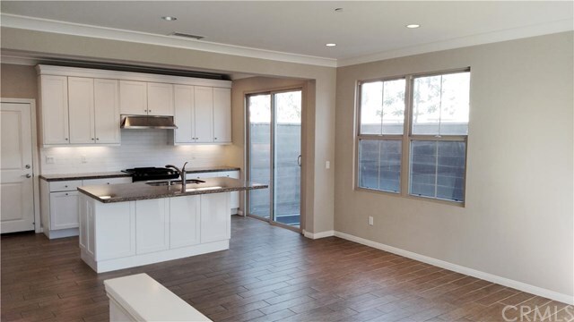 Building Photo - 85 Thornhurst
