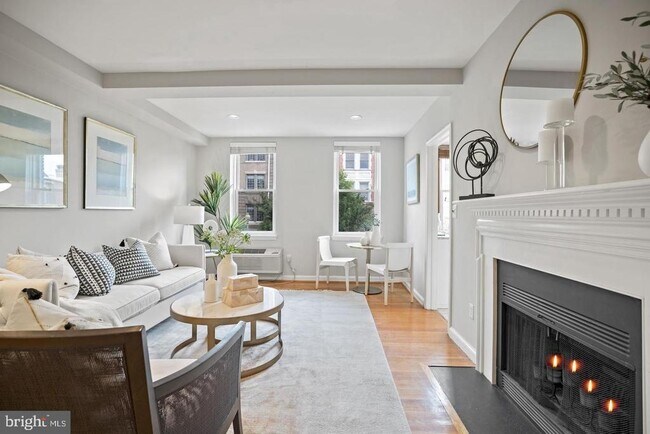 Foto del edificio - 1810 California St NW