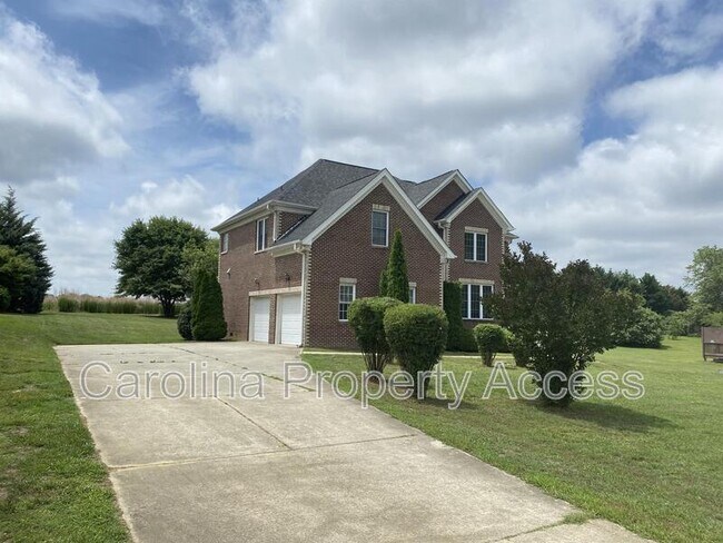 Foto del edificio - 1021 Rolling Farm Dr