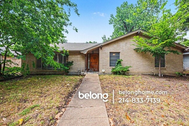 Building Photo - 8615 Skyline Dr