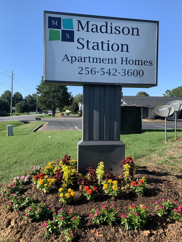 Foto principal - Madison Station Apartment Homes