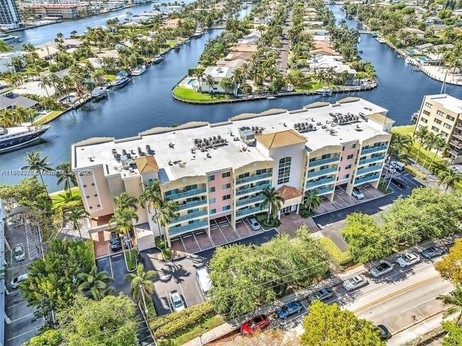 Foto del edificio - 201 Golden Isles Dr