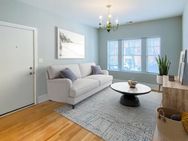 Building Photo - 3455 N Wolcott Ave