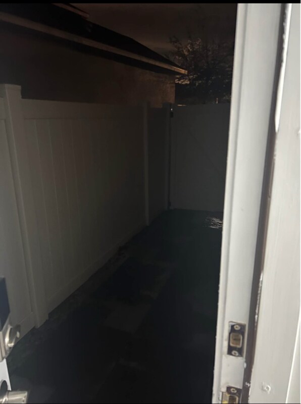 Building Photo - 600 Sardinia Cir