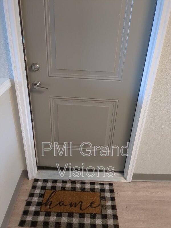 Foto del edificio - 1401 W North 4th St