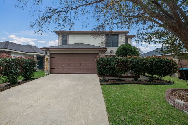 Foto del edificio - 7037 Lynn Lake Dr