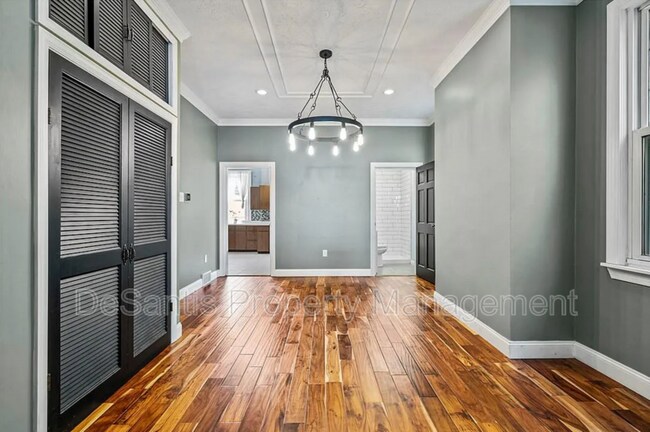 Foto del edificio - 1428 Evergreen Rd