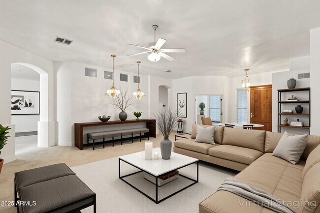 Foto del edificio - 9634 E Irwin Ave