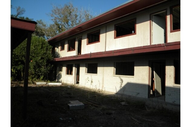 Foto del edificio - 4525 Weaver Rd