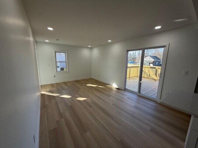 Foto del edificio - Brand new 3bed 2bath Single Family Home