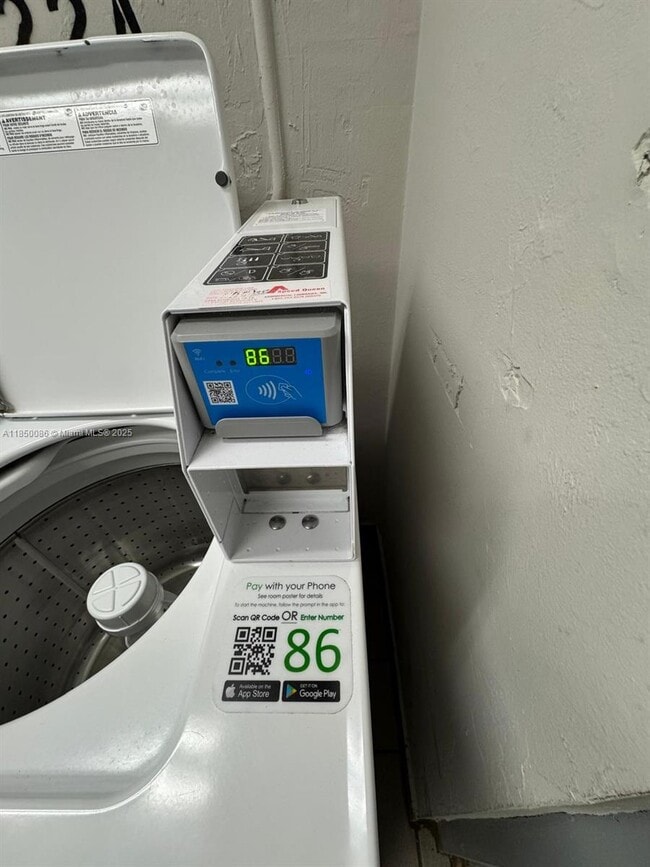 Photo - 555 NE 15th St Apartment