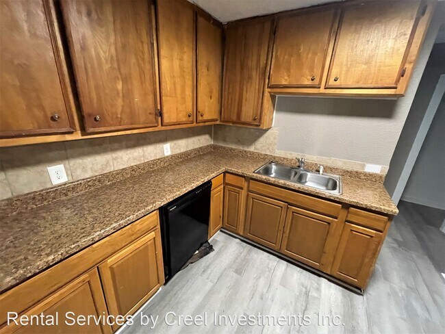 Building Photo - 3 br, 2 bath House - 3950 Rothwell St.