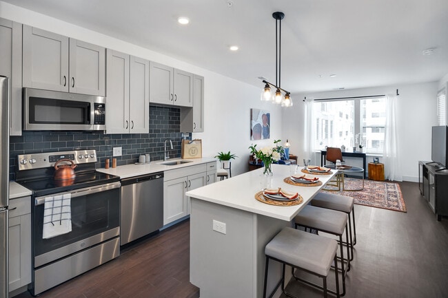 Building Photo - The Union